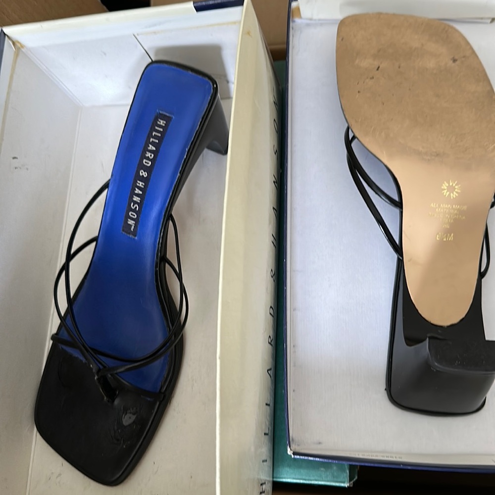 Black/ Hilliard Johnson sandals casual size 91/2 M